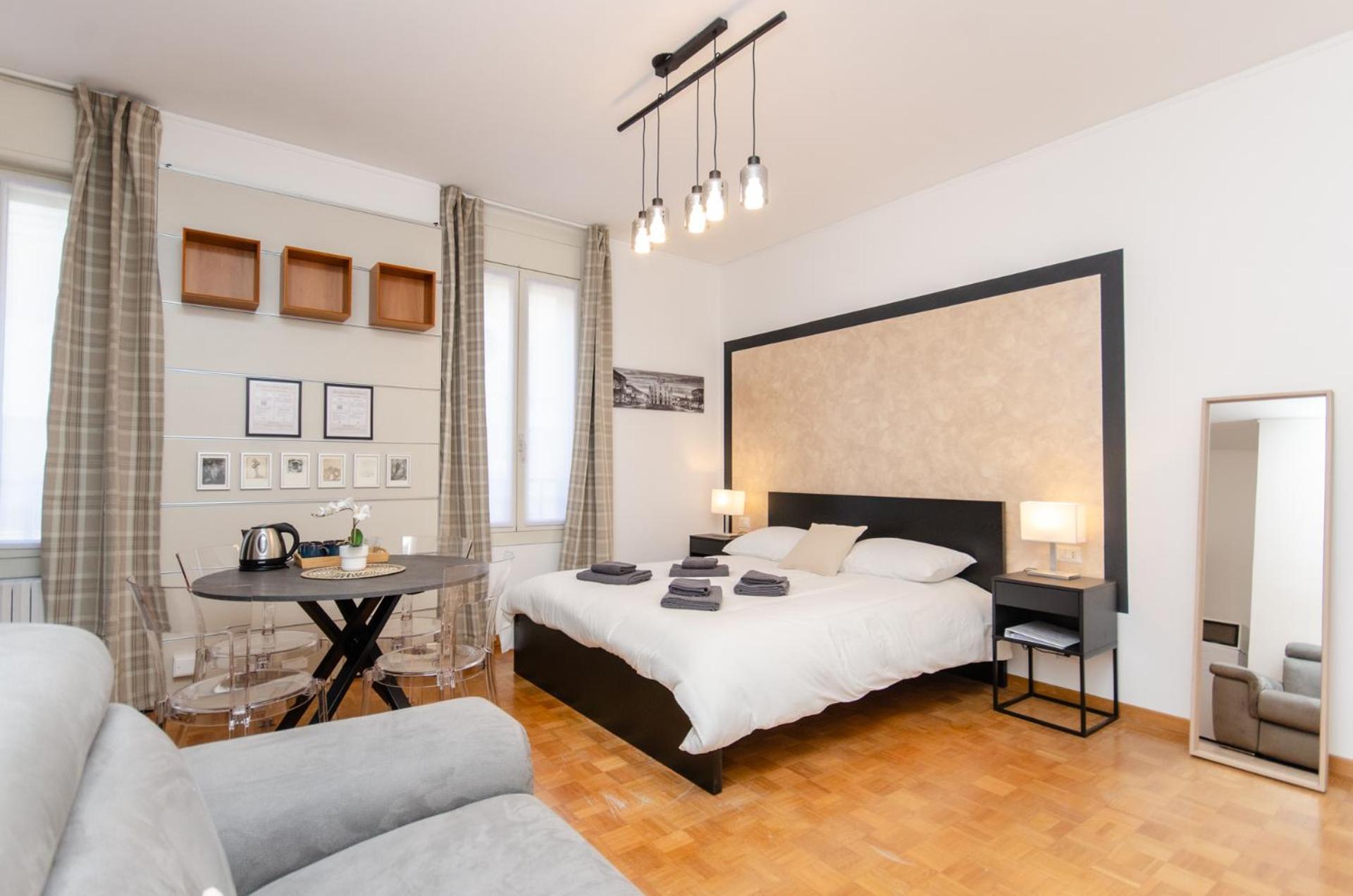 Brown Room Милан Экстерьер фото